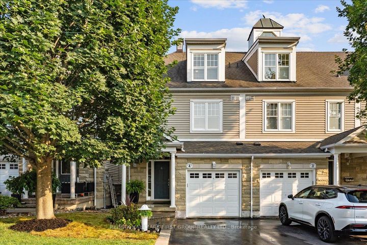 Photo 1 at 4 - 1295 Wharf Street, Bay Ridges, Pickering