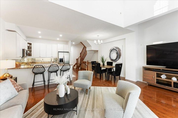 Photo 9 at 4 - 1295 Wharf Street, Bay Ridges, Pickering