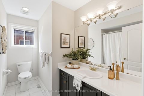 Photo 22 at 47 Scepter Place, Rolling Acres, Whitby