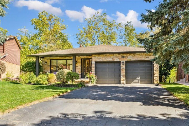 Photo 2 at 346 Kingsway Place, OM Old Milton, Milton