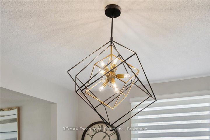 Photo 8 at 346 Kingsway Place, OM Old Milton, Milton