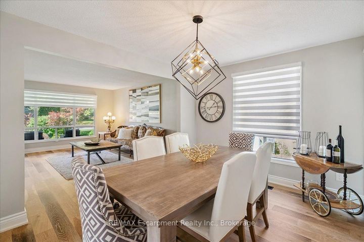 Photo 9 at 346 Kingsway Place, OM Old Milton, Milton