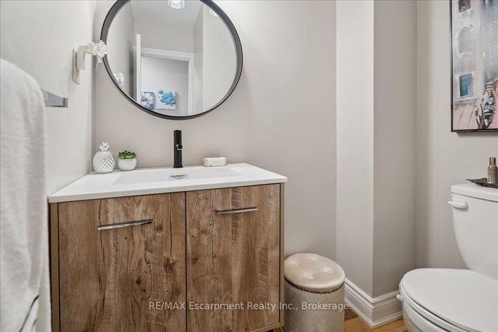 Photo 29 at 346 Kingsway Place, OM Old Milton, Milton