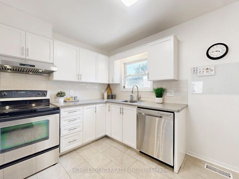 Photo 9 at 48 Ainsdale Road, Maryvale, Toronto