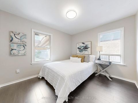 Photo 11 at 48 Ainsdale Road, Maryvale, Toronto