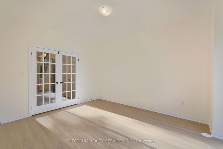 Photo 33 at 35 De La Roche Drive, Vellore Village, Vaughan
