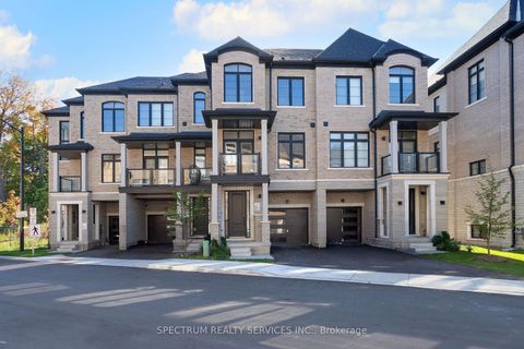 Photo 4 at 35 De La Roche Drive, Vellore Village, Vaughan