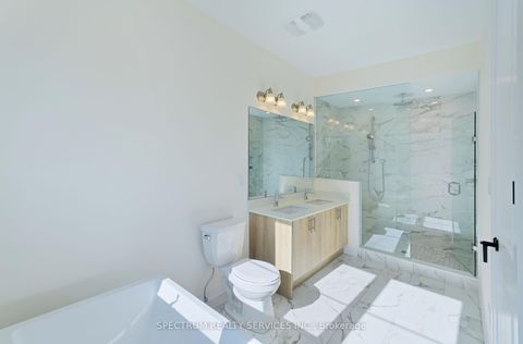Photo 24 at 35 De La Roche Drive, Vellore Village, Vaughan