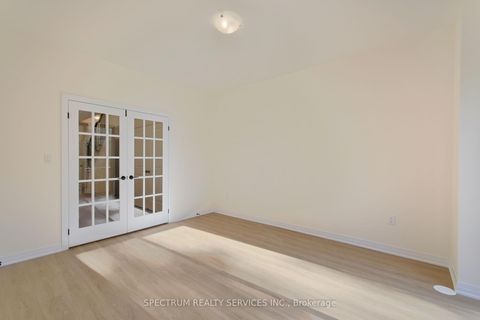 Photo 33 at 35 De La Roche Drive, Vellore Village, Vaughan