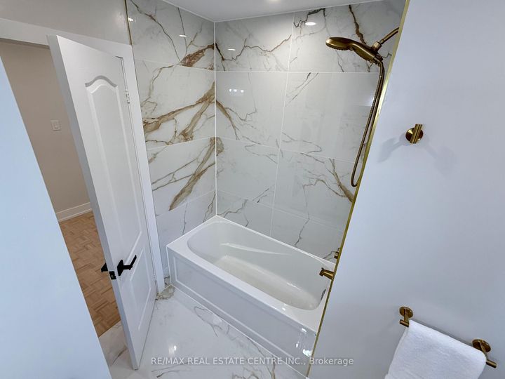 Photo 19 at 1215 Larny Court, Rathwood, Mississauga