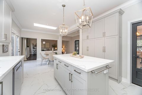 Photo 10 at 35 Goodhart Crescent, Northwest Ajax, Ajax