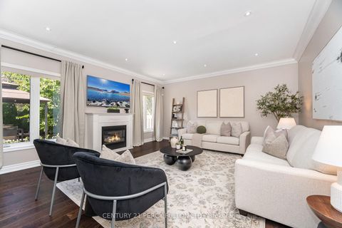 Photo 12 at 35 Goodhart Crescent, Northwest Ajax, Ajax