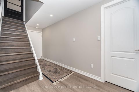Photo 32 at 35 Goodhart Crescent, Northwest Ajax, Ajax