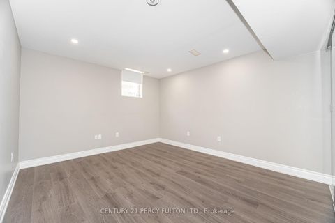 Photo 38 at 35 Goodhart Crescent, Northwest Ajax, Ajax