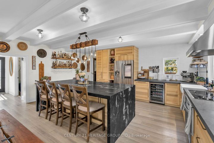 Photo 10 at 4235 4th Line, Rural Bradford West Gwillimbury, Bradford West Gwillimbury