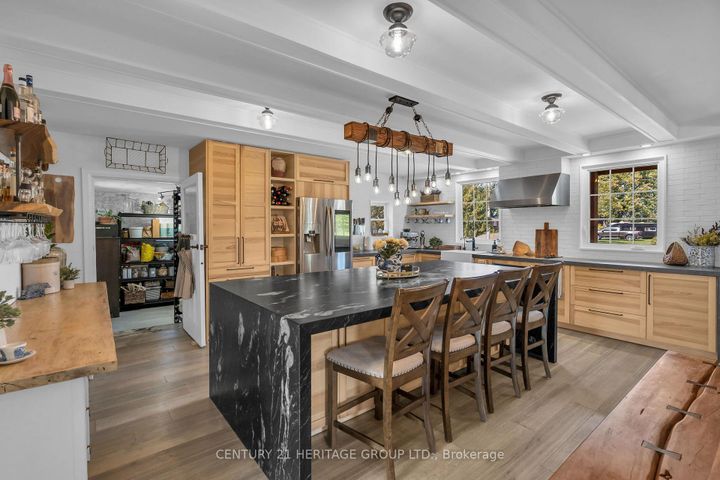 Photo 12 at 4235 4th Line, Rural Bradford West Gwillimbury, Bradford West Gwillimbury