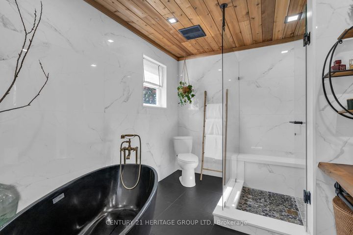 Photo 22 at 4235 4th Line, Rural Bradford West Gwillimbury, Bradford West Gwillimbury