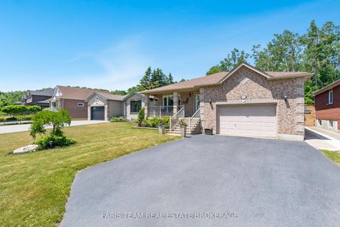 Photo 2 at 290 Edgehill Drive, Sandy Hollow, Barrie