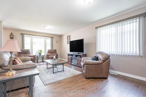 Photo 7 at 290 Edgehill Drive, Sandy Hollow, Barrie