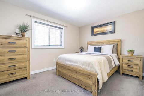 Photo 10 at 290 Edgehill Drive, Sandy Hollow, Barrie