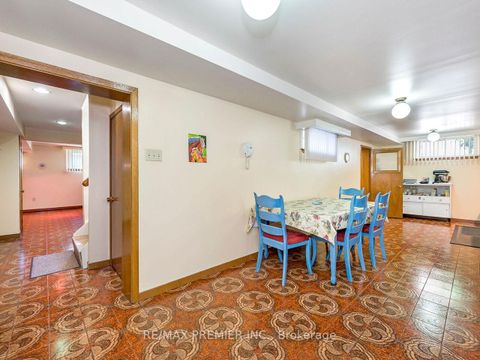 Photo 38 at 33 Clair Road, Jane Heights, Toronto