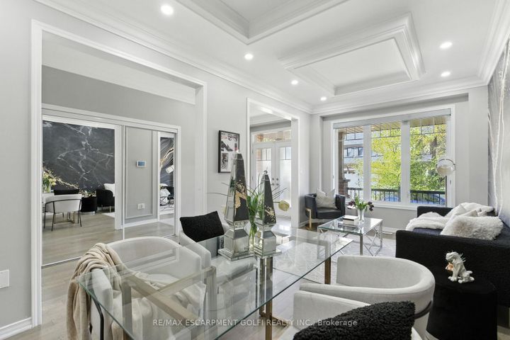Photo 10 at 126 CACTUS Crescent, Stoney Creek Mountain, Hamilton