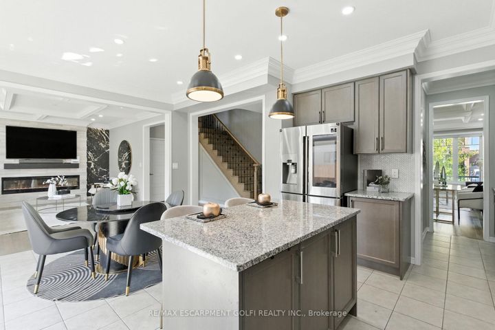 Photo 14 at 126 CACTUS Crescent, Stoney Creek Mountain, Hamilton
