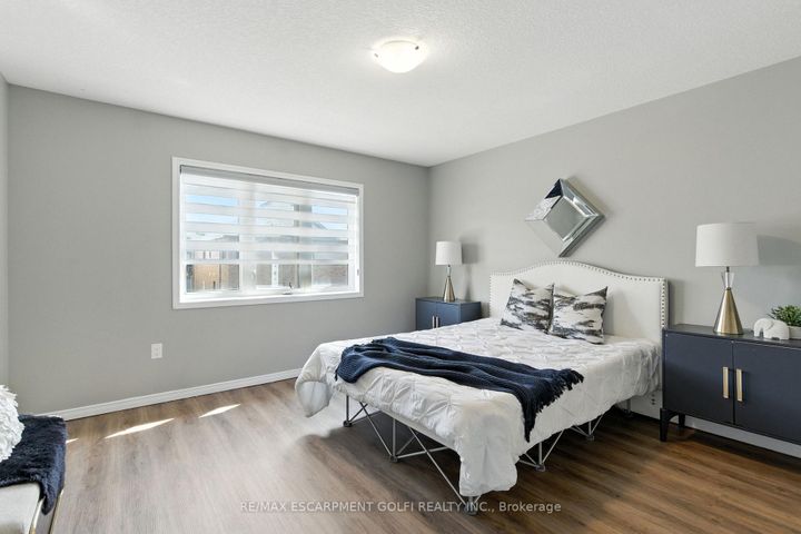 Photo 31 at 126 CACTUS Crescent, Stoney Creek Mountain, Hamilton
