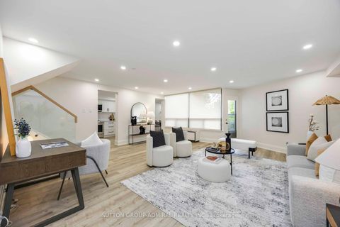 Photo 5 at G7 - 296 Mill Road, Markland Wood, Toronto