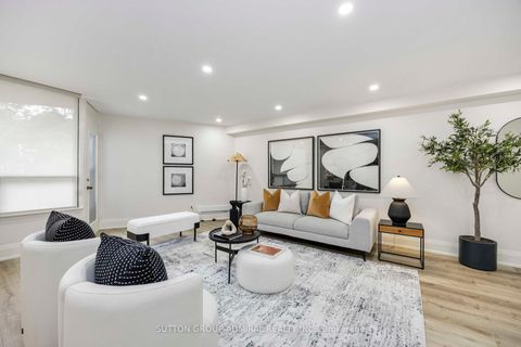 Photo 8 at G7 - 296 Mill Road, Markland Wood, Toronto