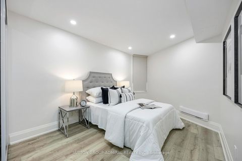 Photo 32 at G7 - 296 Mill Road, Markland Wood, Toronto