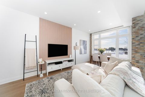 Photo 6 at 48 - 8167 Kipling Avenue, West Woodbridge, Vaughan