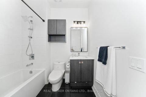 Photo 30 at 48 - 8167 Kipling Avenue, West Woodbridge, Vaughan