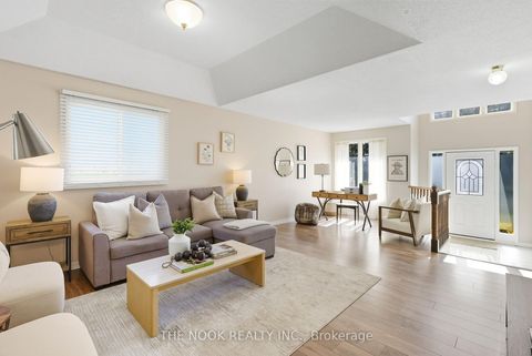 Photo 9 at 58 Stagemaster Crescent, Courtice, Clarington