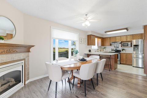 Photo 12 at 58 Stagemaster Crescent, Courtice, Clarington