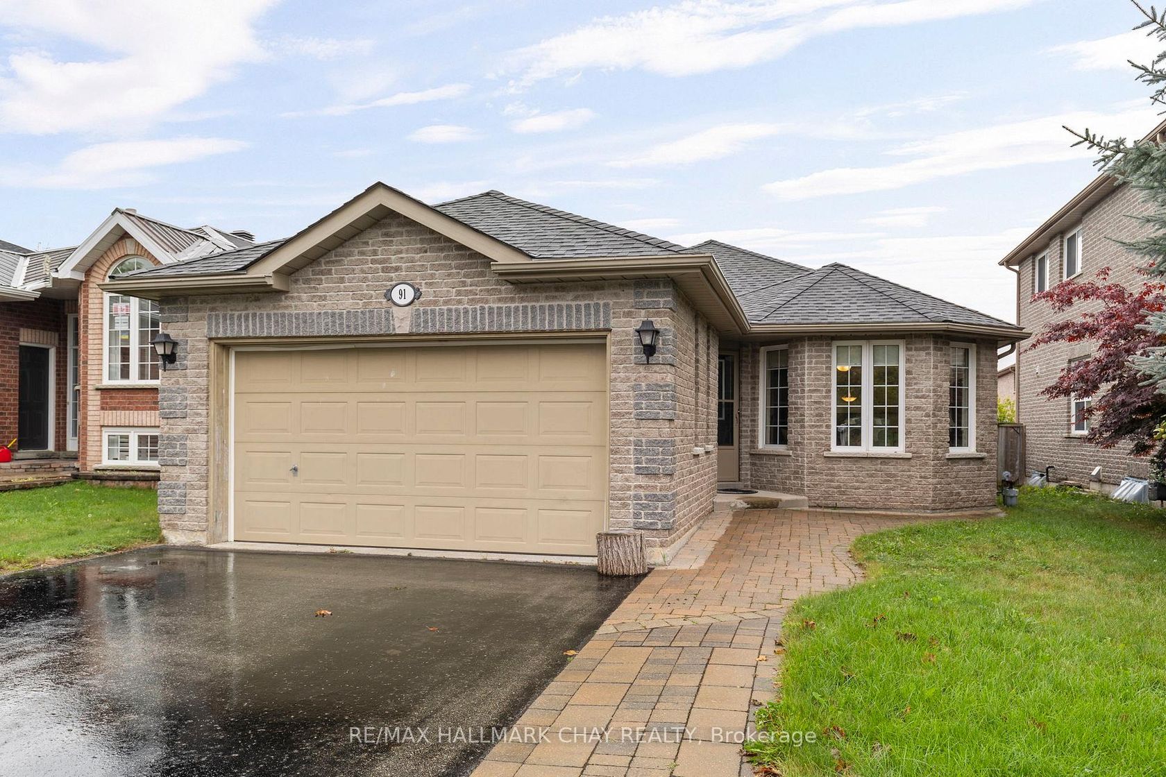 91 Ruffet Drive, Edgehill Drive, Barrie photo number 2