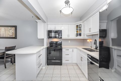 Photo 7 at 30 Firwood Avenue, Courtice, Clarington