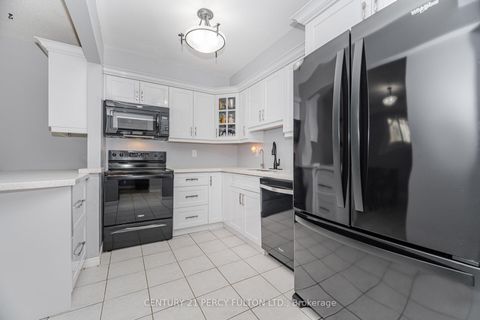 Photo 9 at 30 Firwood Avenue, Courtice, Clarington