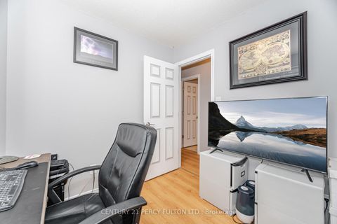 Photo 18 at 30 Firwood Avenue, Courtice, Clarington