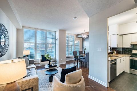Photo 4 at 909 - 39 Parliament Street, Waterfront Communities C8, Toronto