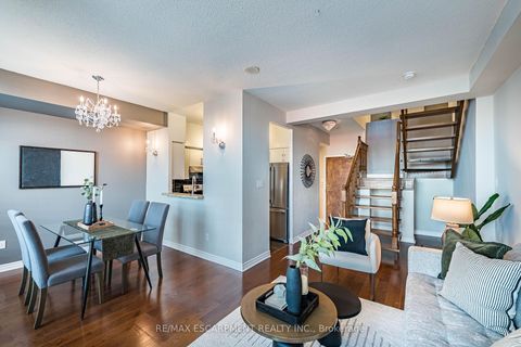 Photo 5 at 909 - 39 Parliament Street, Waterfront Communities C8, Toronto