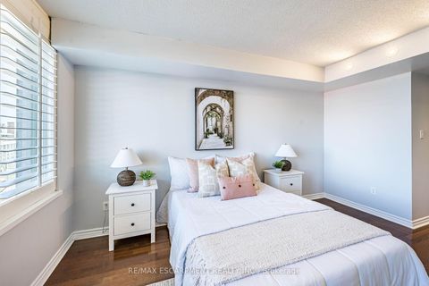 Photo 13 at 909 - 39 Parliament Street, Waterfront Communities C8, Toronto