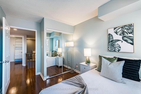 Photo 19 at 909 - 39 Parliament Street, Waterfront Communities C8, Toronto