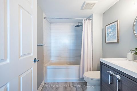 Photo 22 at 909 - 39 Parliament Street, Waterfront Communities C8, Toronto