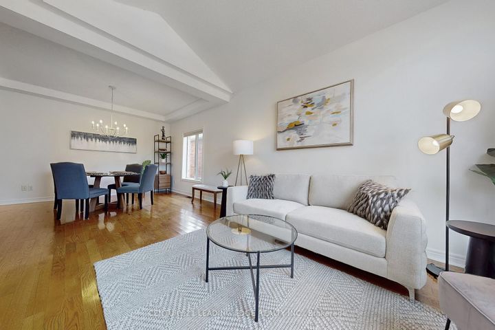 Photo 5 at 320 Waterbury Crescent, Port Perry, Scugog