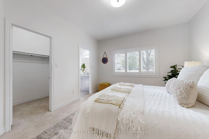 Photo 21 at 320 Waterbury Crescent, Port Perry, Scugog