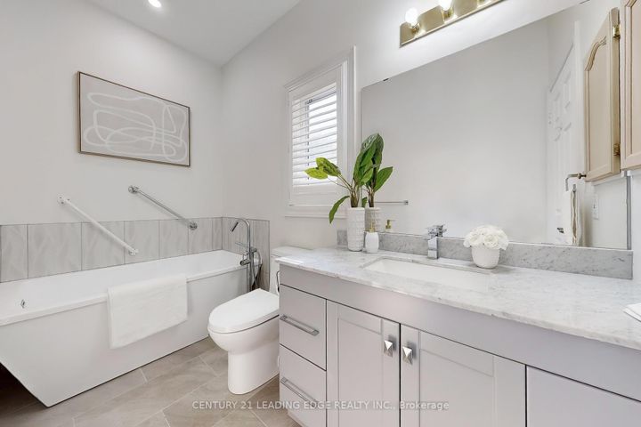 Photo 23 at 320 Waterbury Crescent, Port Perry, Scugog
