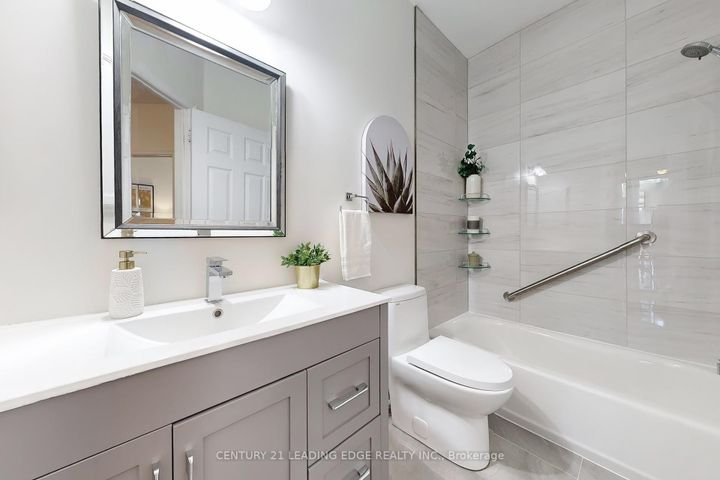 Photo 27 at 320 Waterbury Crescent, Port Perry, Scugog