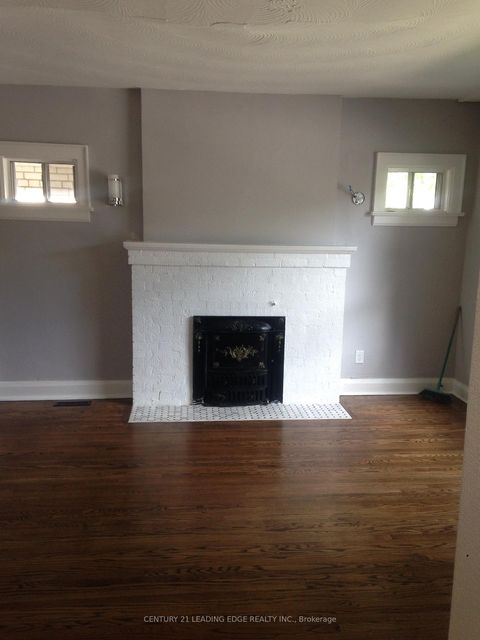 Photo 3 at 360A Lawrence Avenue W, Nortown, Toronto