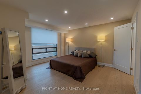 Photo 24 at 608 - 447 Walmer Road, Forest Hill South, Toronto